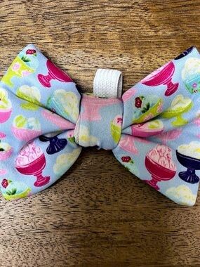 Griffy & Drake Small Floral Dog Bow Tie